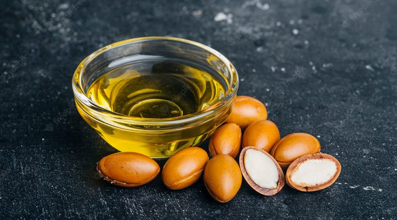 argan oil essential benefits skin health beauty how to apply seide effects treatments